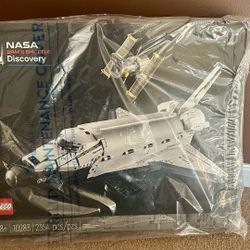 LEGO Icons NASA Space Shuttle Discovery 10283 New Sealed Retired Set 