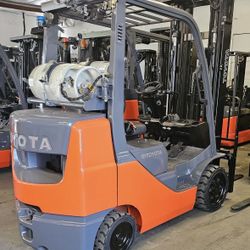2019 Toyota 8FGCU30 Forklift 3K Hours!!