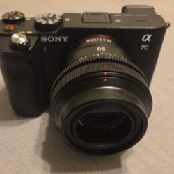 Sony A7c + Sony Fw 50 F2.5 G Lens 