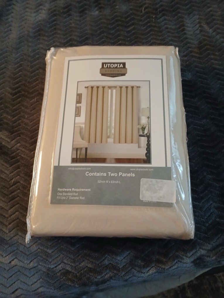 3 Packs Of Curtains