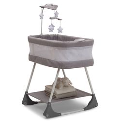 Simmons Shooting Star Rocking Bassinet