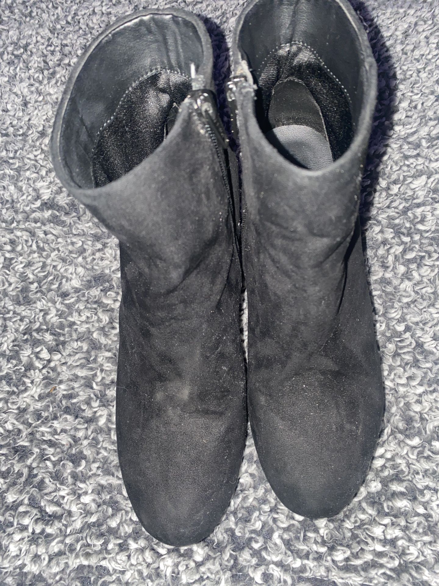 Elegant Black Women's Boots