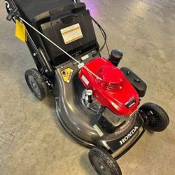 Honda Commercial Lawn Mower HRC216