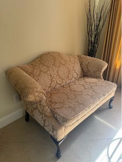 Ethan Allen Love Seat