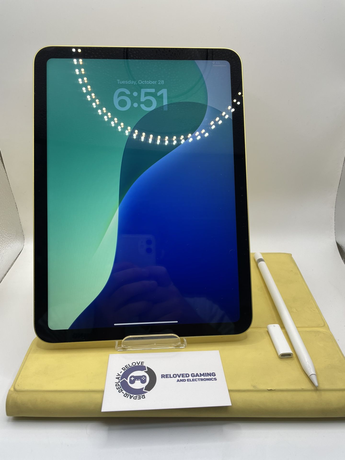 iPad 10 With Apple Pencil - In Great Condition - For Sale Or Trade