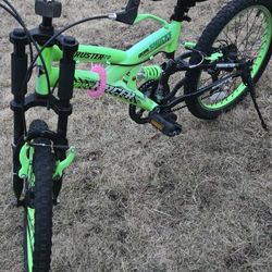 Thruster  Dirt Racer Bike Size 20