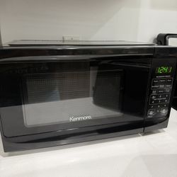 Kenmore Small Microwave 