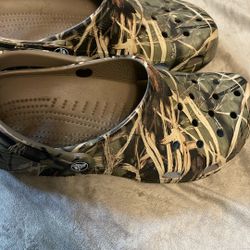 Crocs Size 10