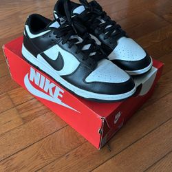 Nike Black And White Dunks 