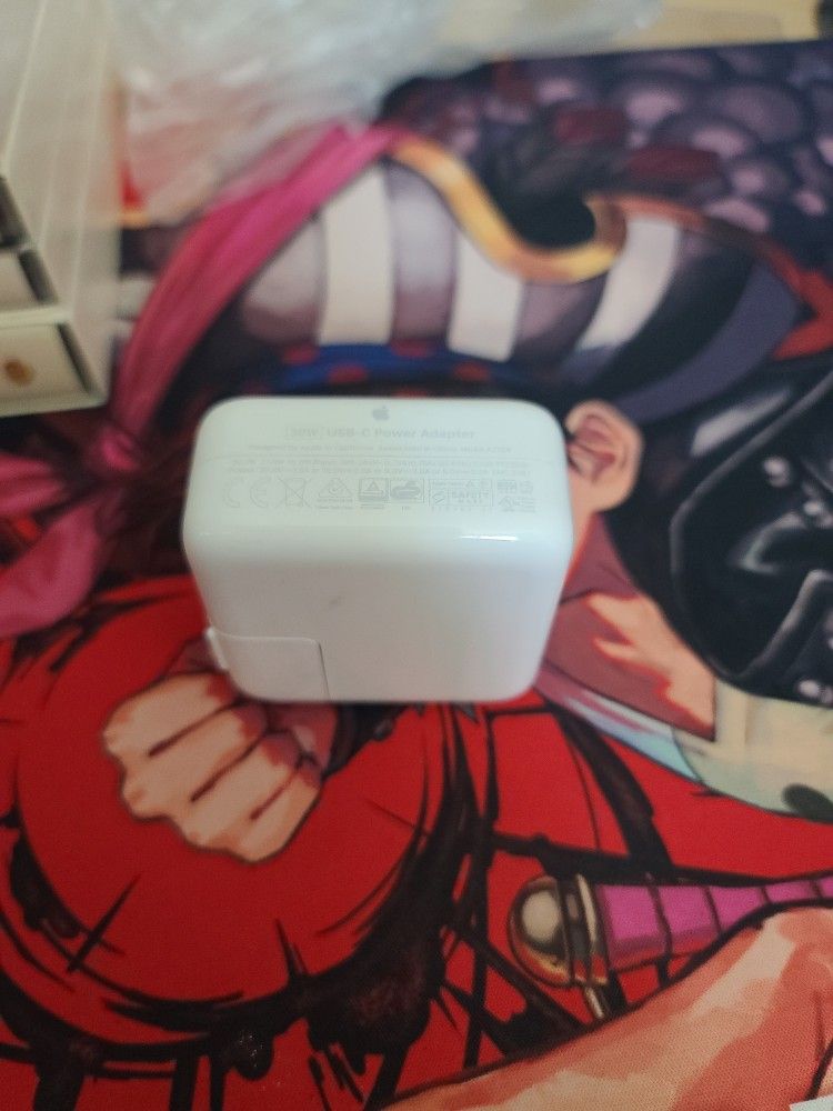 Apple 30w Usb-C Power Adapter