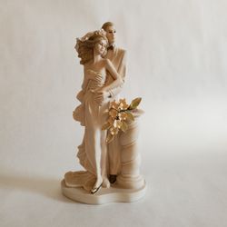 WEDDING FIGURINE/CAKE TOPPER