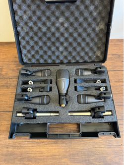 Samson DK707 Drum Mics with 4 XLR Cables