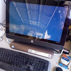 HP Envy 20 All In One Window 10. $75