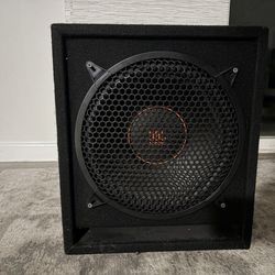 JBL subwoofer 1000w. 12 inch.