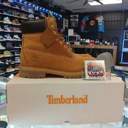 TIMBERLAND PREMIUN 6-INCH WATERPROOF BOOTS - #TB 110061 713 - SIZE 9.5 - ORIGINAL BOX