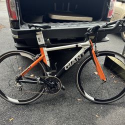 GIANT Tri Bike (Medium) & Garmin Tacx Trainer