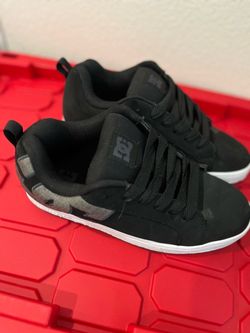 DC Shoes Size 10.5