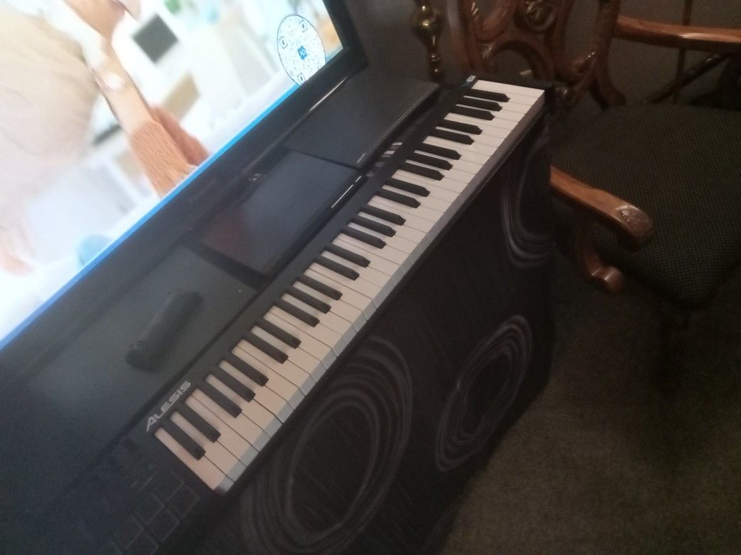 Alesis
