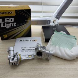 Brand New AUXITO HB4 LED Bulb 9006 Bulbs, 900% Brighter Ultra-Bright, Plug N Play, Long Lifespan, No Flicker, 99% Compatibility, 2PCS. SKU407-S1