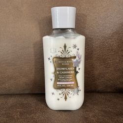 Snowflakes and Cashmere Body Lotion