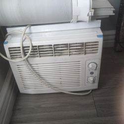 GE Window AC
