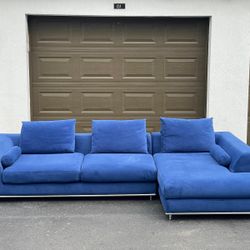 🛋️ Sectional Sofa/Couch - Microfiber - Blue - Delivery Available 🚛
