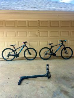 GT set of mountain bikes small and medium 27.5