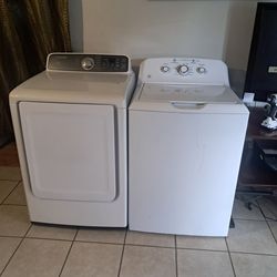Washer And Electric Dryer Set $350