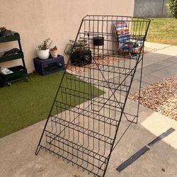 Large Wire Display Rack