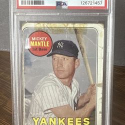 1969 Topps MICKEY MANTLE Last Name In Yellow Baseball Card #500 PSA 1 (MC)