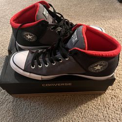 Converse (Mid) Size 12
