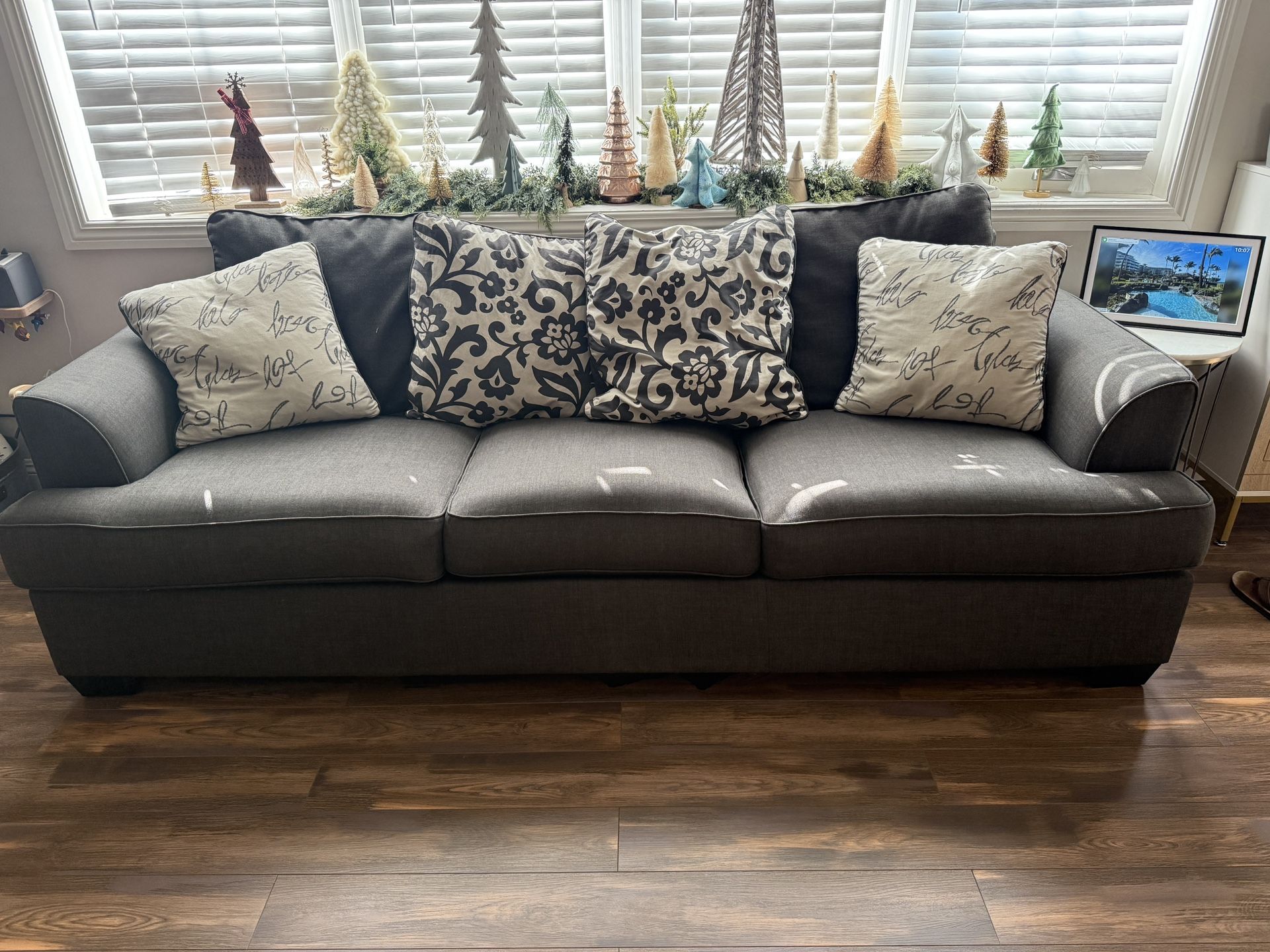 Couch And Love Seat Set