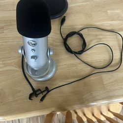 Yeti Blue Mic 