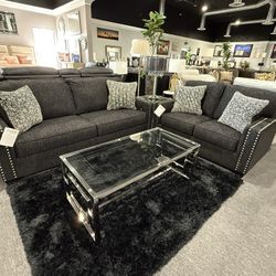 2 Pc Sofa And Loveseat 