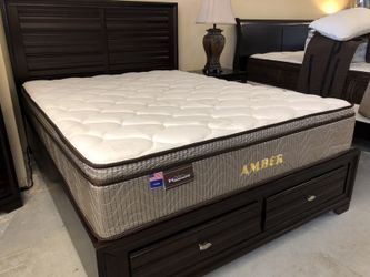 BRAND NEW 5 PIECE BEDROOM SET