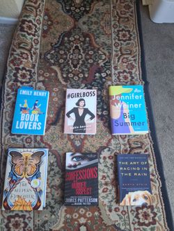 Selling 6 book 📖  Please Read Description