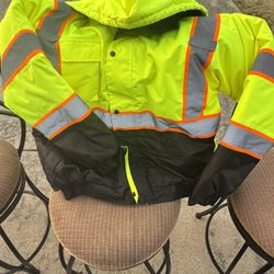 NEW Construction Insulated  Coat W/Hood 