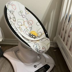 MamaRoo Swing 