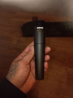 Shure Dynamic Microphone SM57