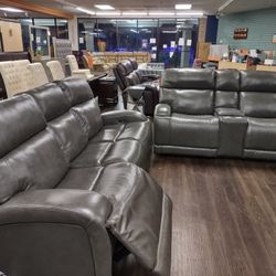 Top Grain Genuine Leather Loveseat And Sofa Both With Power Recliners And Real Leather