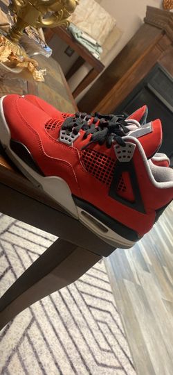 Air Jordan 4 Retro Toro Bravo Red Sneakers
