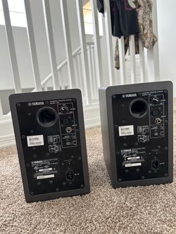 Yamaha HS5 Speakers