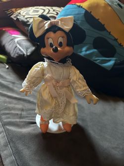 Vintage Disney appause Minnie Mouse