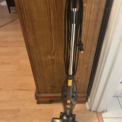 Eureka floor broom good condition works fine never use