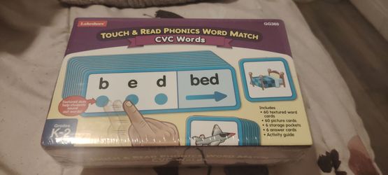 Lakeshore Touch & Read Phonics Word Match CVC Words