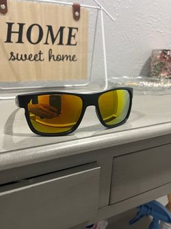 Oakley Sunglasses Black Frame Fire Iridium Lenses