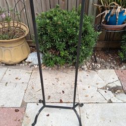 FLOWER POT STAND