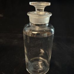 Antique Park Davis & Co. Apothecary Jar