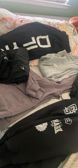 Clothes bundle
