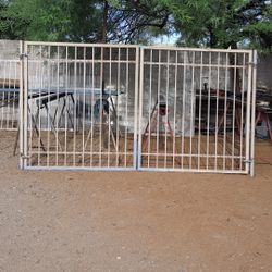 Double RV Gate 